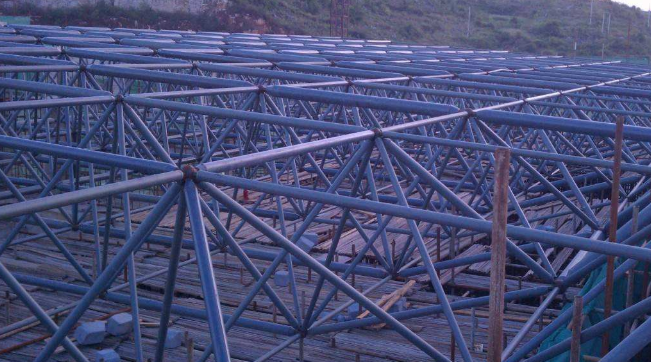 南京概述网架加工中对钢材的质量的过细恳求